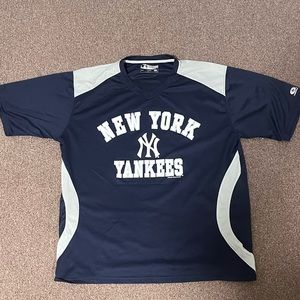 $30 or OBO VNTG NY YANKEES JERSEY TEE